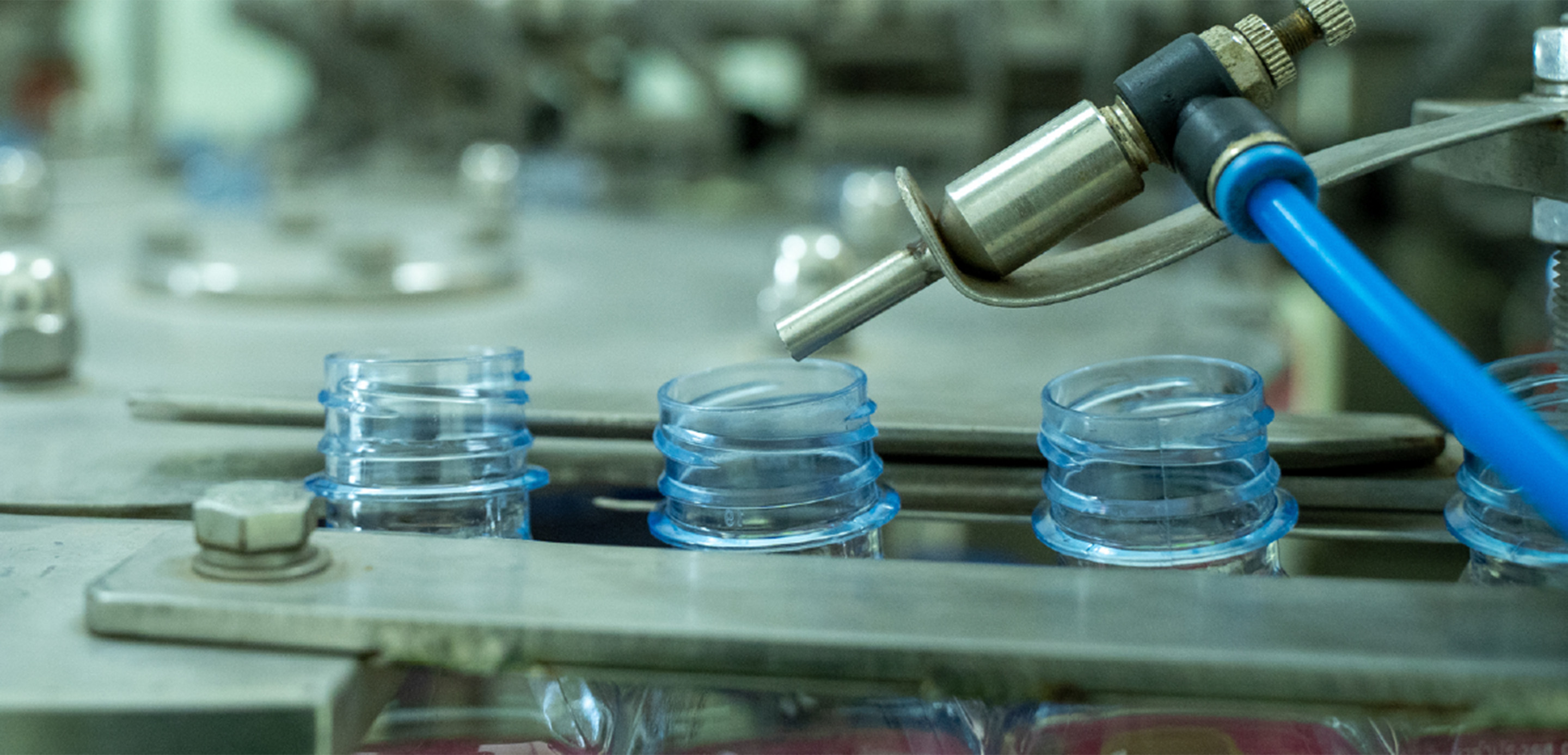 Transforming Hong Kong’s Manufacturing SMEs Transforming Hong Kong’s Manufacturing SMEs